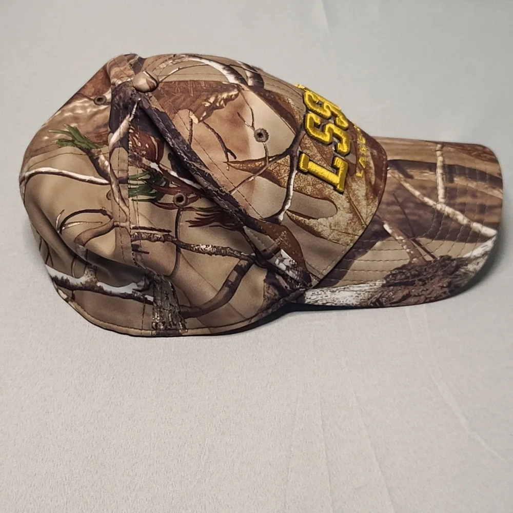 Under Armour LSSU Lakers Hat mens LG/XL Camo Embroidered Baseball‎ Cap  Ncaa